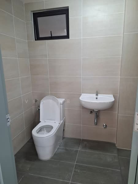 Condominium for Rent at Parkland Residence - VICTOR LIEW - Bathroom - PropertyGuru.com.my