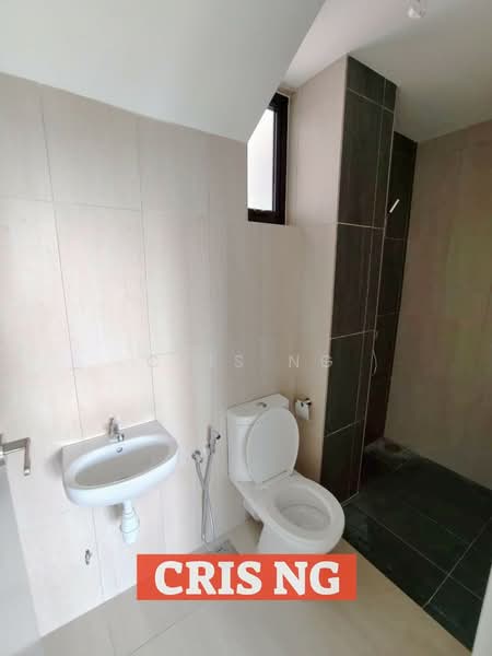 Condominium for Sale at D' Starlingtton - Cris Ng - Bathroom - PropertyGuru.com.my