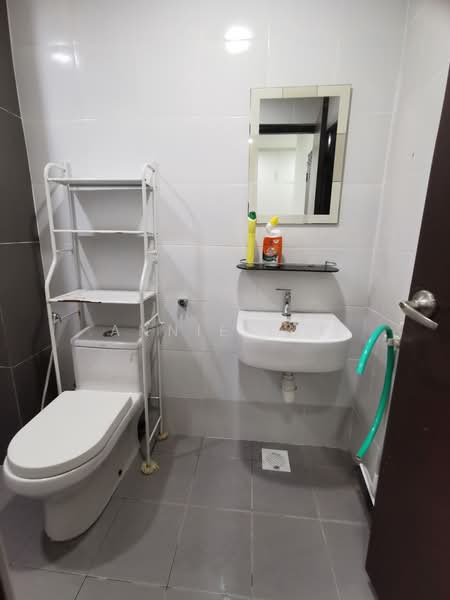 Service Residence for Rent at Residences @ 1 Tebrau - Annie Lee - Bathroom - PropertyGuru.com.my