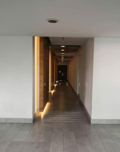 Office for Sale in Kl Sentral (Kuala Lumpur) - Glladys Lee - Corridor - PropertyGuru.com.my