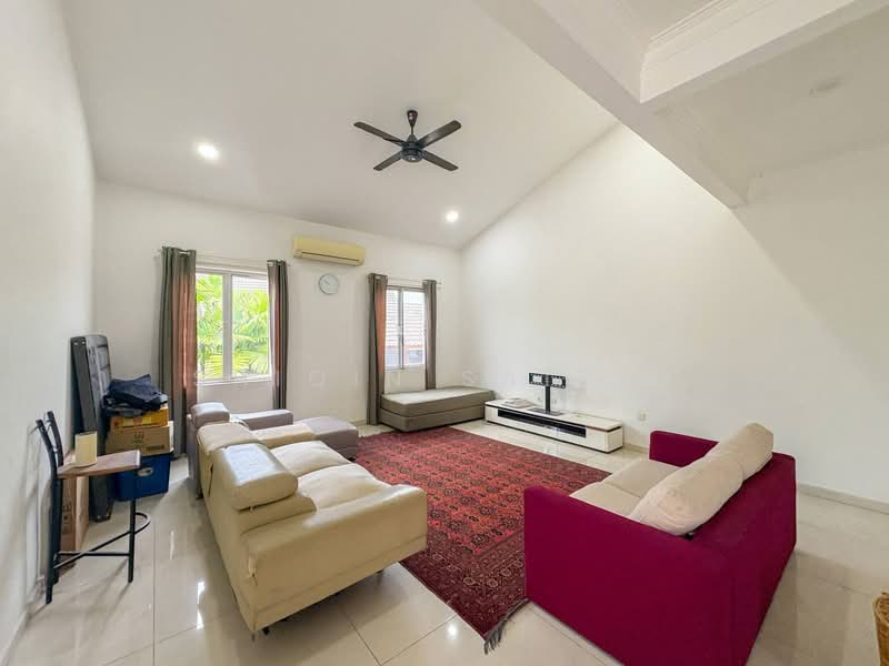 Rumah Banglo untuk Dijual di Seksyen 9 (Shah Alam) - Shiqin Saidin - Living Room - PropertyGuru.com.my