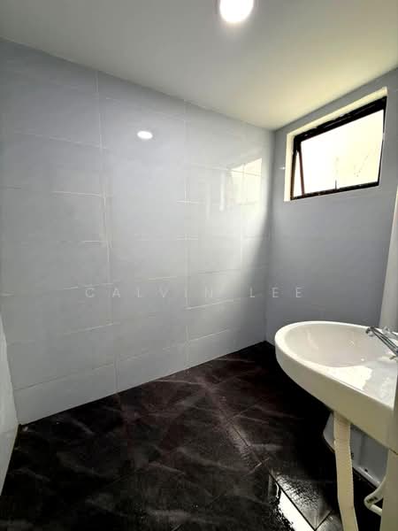 Flat for Sale at Bandar Selesa Jaya - Calvin Lee - PropertyGuru.com.my