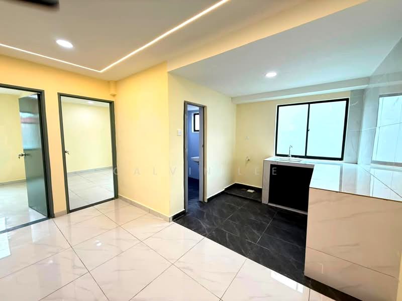 Flat for Sale at Bandar Selesa Jaya - Calvin Lee - PropertyGuru.com.my