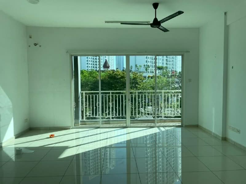 Condominium for Sale at Fiera Vista - Boon Siew - Living Room - PropertyGuru.com.my