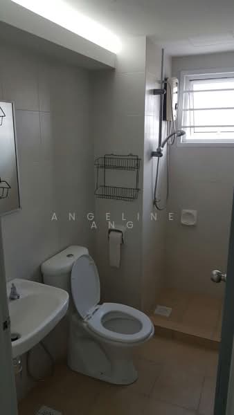 Servis Apartment untuk Dijual di Main Place Residence - ANGELINE ANG - Bathroom - PropertyGuru.com.my