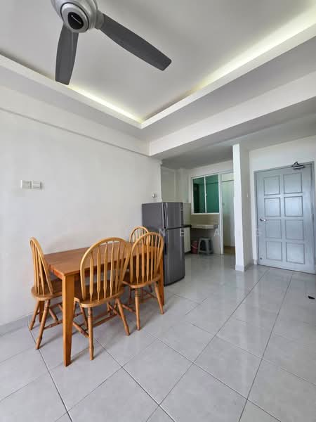 Servis Apartment untuk Dijual di Main Place Residence - ANGELINE ANG - Dining Room - PropertyGuru.com.my