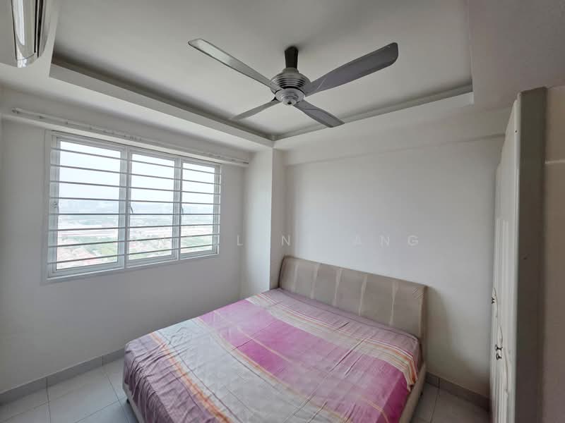 Servis Apartment untuk Dijual di Main Place Residence - ANGELINE ANG - Bedroom - PropertyGuru.com.my
