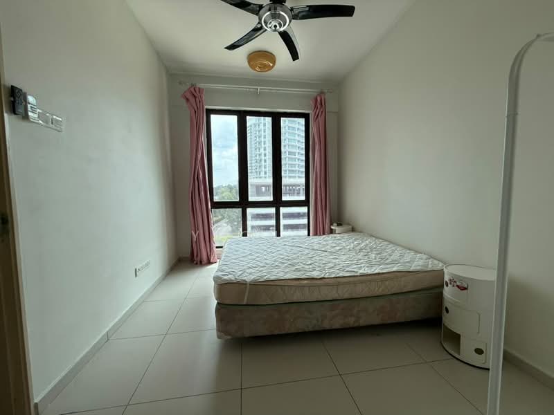 Kondominium untuk Dijual di Serin Residency - Yeong . - Bedroom - PropertyGuru.com.my