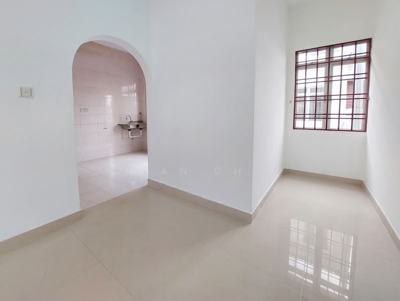 2-storey Terraced House for Sale in Seksyen 2, Taman Kinrara (Puchong) - Bryan Choo - Interior - PropertyGuru.com.my