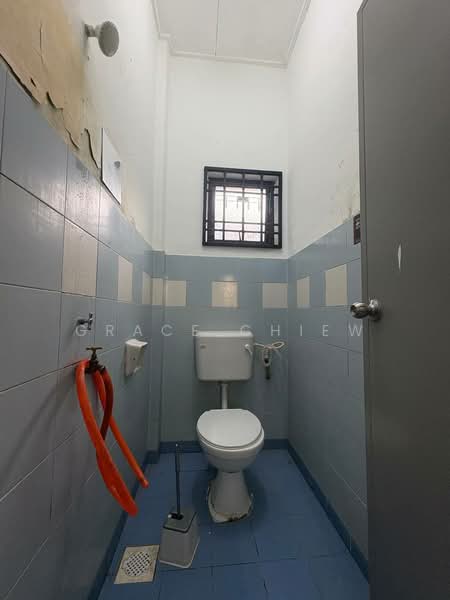 Flat for Rent at Taman Gaya - Grace Chiew - Bathroom - PropertyGuru.com.my