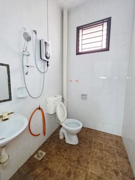 1-storey Terraced House for Sale in Taman JP Perdana (Johor Bahru) - Jojo Chung - Bathroom - PropertyGuru.com.my