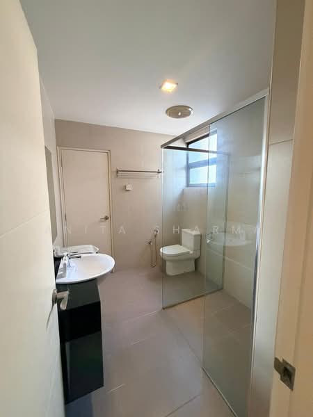 Kondominium untuk Dijual di Richmond - Anita Sharma - PropertyGuru.com.my