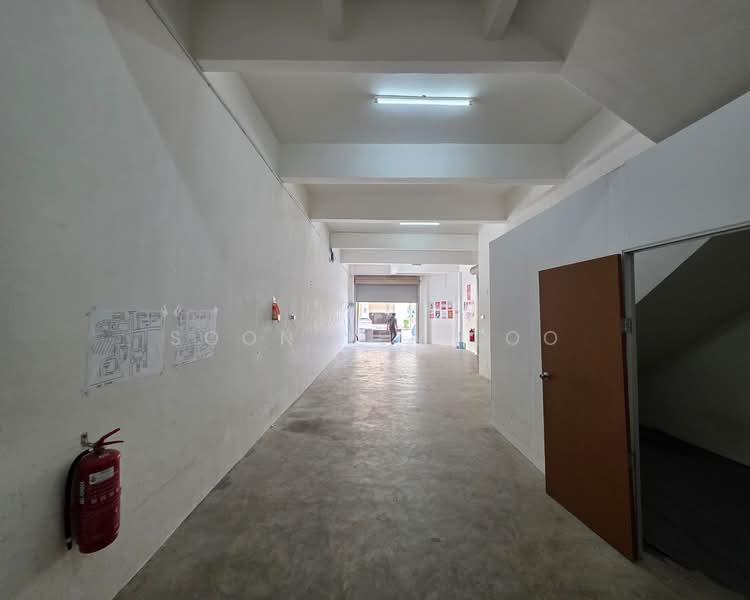 Shop for Rent in Kuantan (Pahang) - Kenny Loo - Corridor - PropertyGuru.com.my