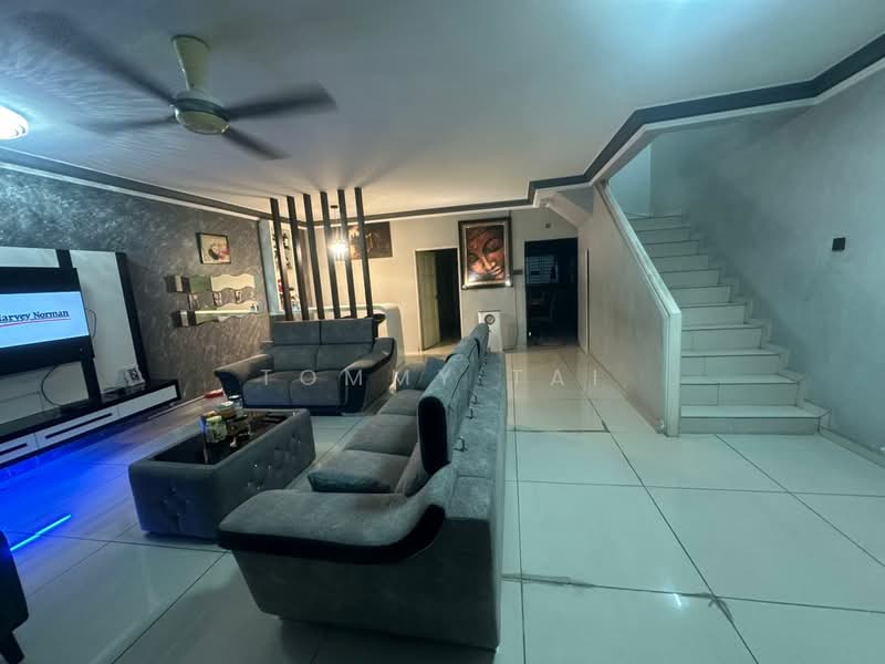 2-storey Terraced House for Sale in Taman Sri Putri (Skudai) - Tommy Tai - Living Room - PropertyGuru.com.my