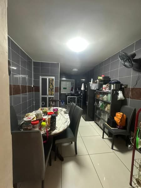 2-storey Terraced House for Sale in Taman Sri Putri (Skudai) - Tommy Tai - Kitchen - PropertyGuru.com.my