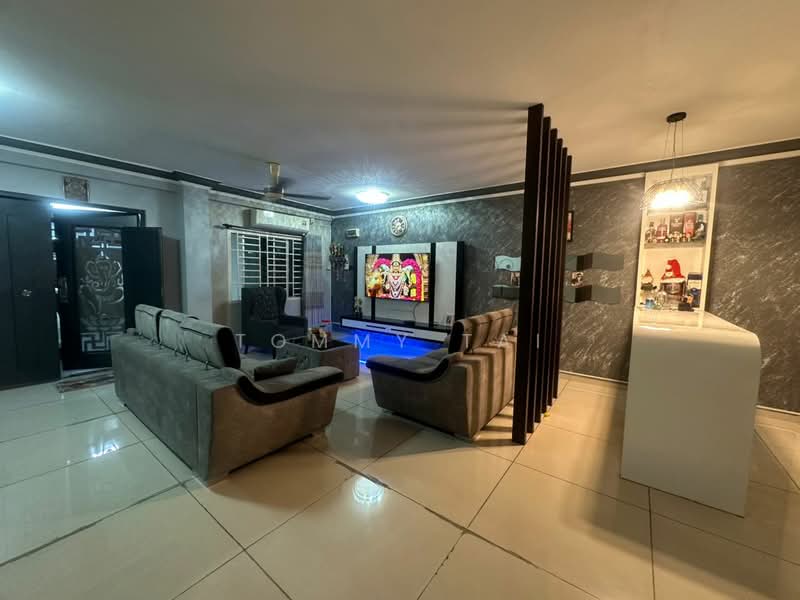 2-storey Terraced House for Sale in Taman Sri Putri (Skudai) - Tommy Tai - Living Room - PropertyGuru.com.my