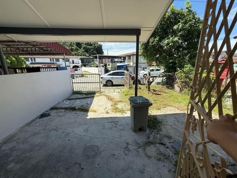 1-storey Terraced House for Rent in Bercham (Ipoh) - Qazin Khoo - Exterior - PropertyGuru.com.my