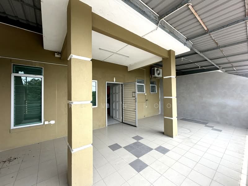 2-storey Terraced House for Sale in Taman Melor (Teluk Intan) - Kelvin Foo - Exterior - PropertyGuru.com.my