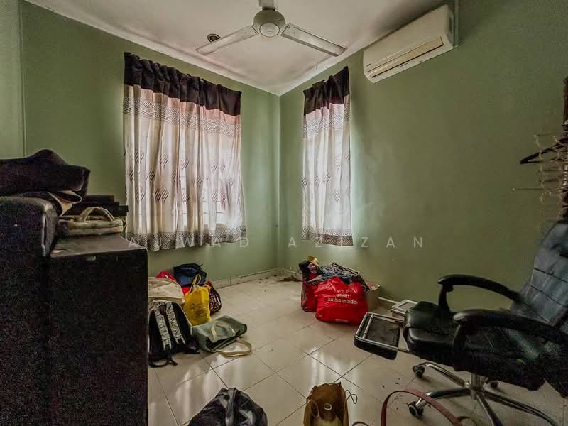 2-storey Terraced House for Sale in Bandar Baru Salak Tinggi (Sepang) - Ajwad Azizan - PropertyGuru.com.my