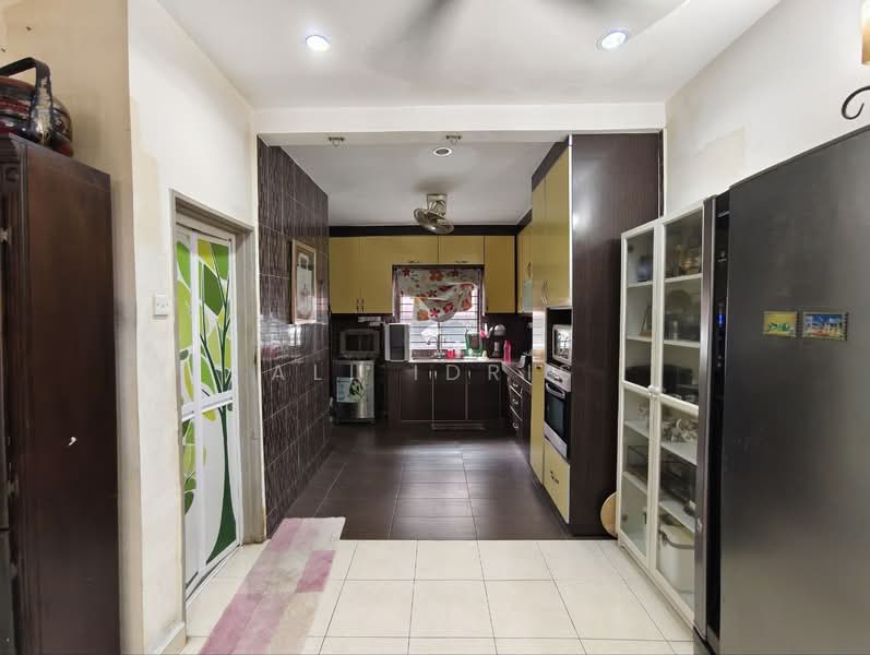 2-storey Terraced House for Sale in Bangi (Selangor) - Ali Idris - Kitchen - PropertyGuru.com.my
