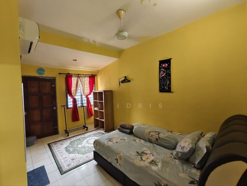 2-storey Terraced House for Sale in Bangi (Selangor) - Ali Idris - Bedroom - PropertyGuru.com.my