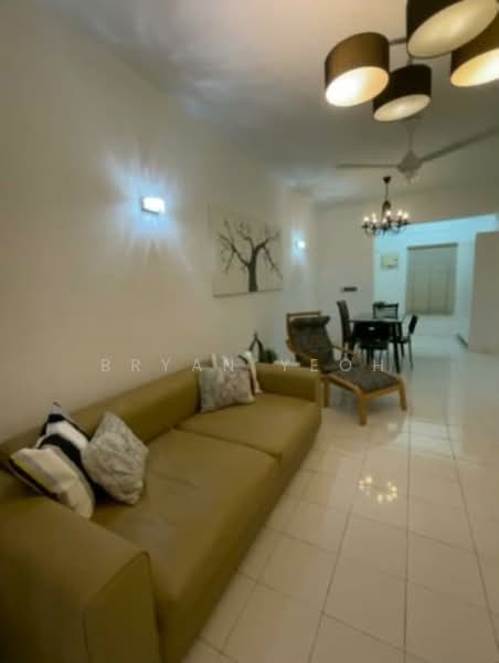 Kondominium untuk Disewa di Seri Maya Condominium - Bryan Yeoh - Living Room - PropertyGuru.com.my