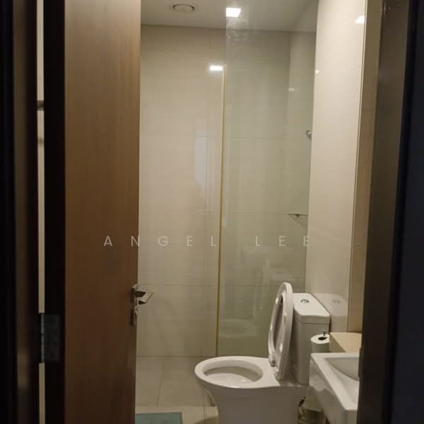 Service Residence for Rent at Puteri Cove Residences - Angel Lee - Bathroom - PropertyGuru.com.my