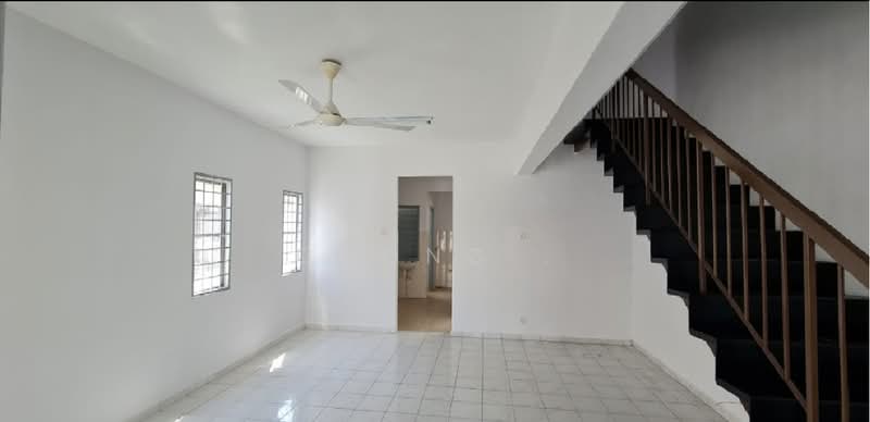 Semi-Detached House for Sale in Bandar Mahkota Cheras (Cheras) - Chong . - Living Room - PropertyGuru.com.my