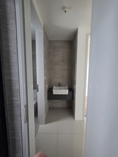 Service Residence for Sale at Edelweiss @ Tropicana Gardens - Uthaya Kumar - Bathroom - PropertyGuru.com.my