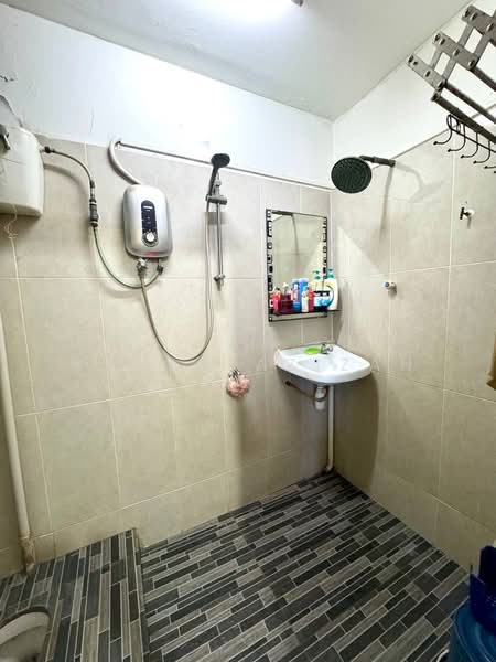 Flat for Sale at Flat Taman Melati Blok A - Ajwad Azizan - PropertyGuru.com.my