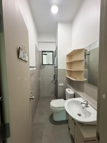 Condominium for Sale at Kingfisher @ Putatan - Puan Rozana - Bathroom - PropertyGuru.com.my
