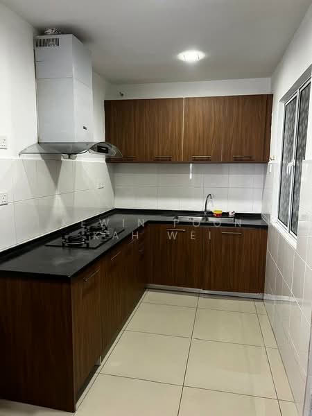 Condominium for Sale at Koi Prima Condominium - Kewin Poon Kah Wei - Kitchen - PropertyGuru.com.my