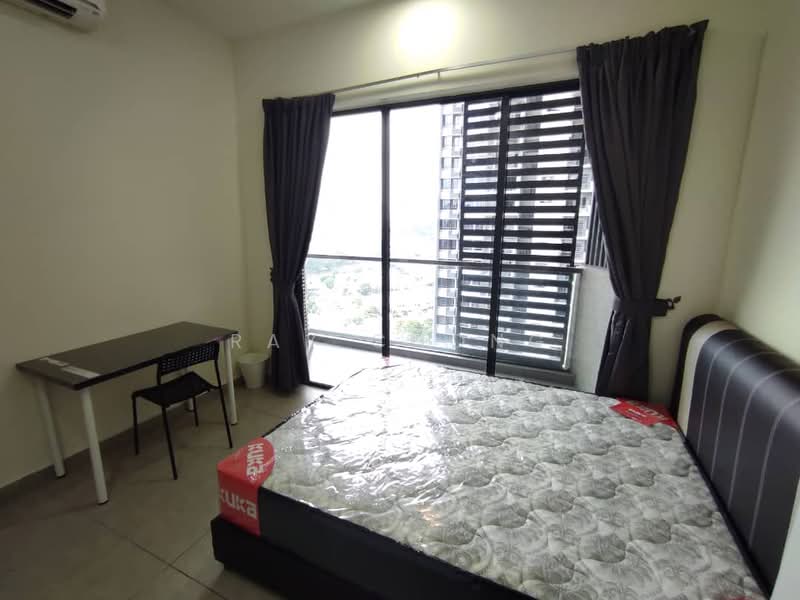 Servis Apartment untuk Disewa di Petalz Residences - Ray Chong - Bedroom - PropertyGuru.com.my