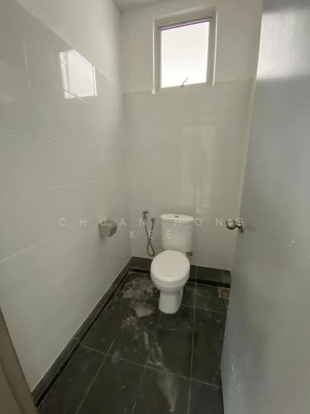 Factory for Rent in Skudai (Johor) - Chuan Hong Kee - Bathroom - PropertyGuru.com.my