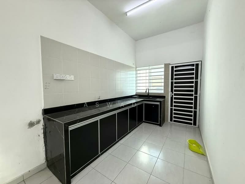Rumah Berkembar untuk Dijual di Taman Nusantara (Kuala Kedah) - Aswad . - Kitchen - PropertyGuru.com.my