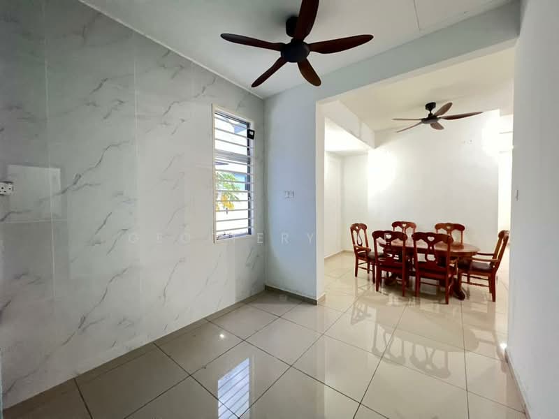 Semi-Detached House for Sale in Taman Tasik Utama (Bukit Katil) - Geoffery Wee - Dining Room - PropertyGuru.com.my