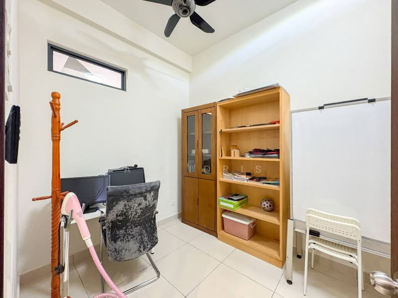 Rumah Teres 2 Tingkat untuk Dijual di Semenyih (Selangor) - Ali Idris - Study - PropertyGuru.com.my
