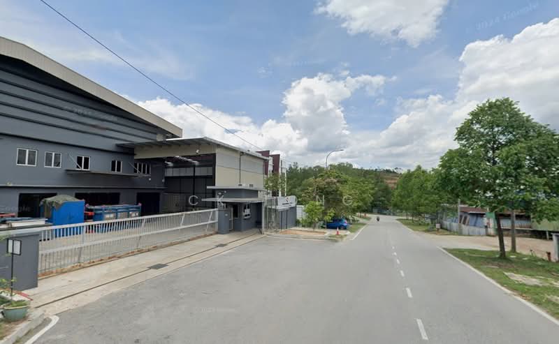 Detached Factory for Rent in Kawasan Perindustrian Kundang (Rawang) - CK Tong - Exterior - PropertyGuru.com.my