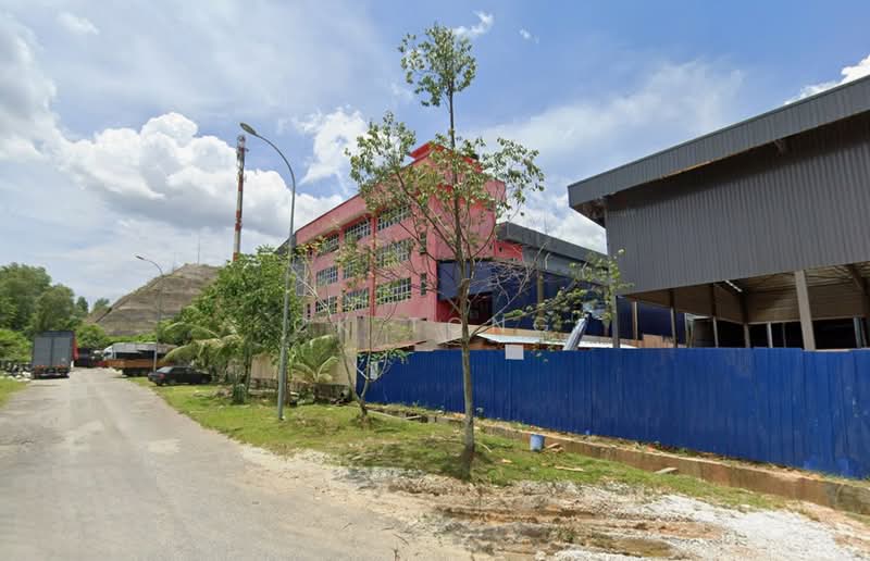 Detached Factory for Rent in Kawasan Perindustrian Kundang (Rawang) - CK Tong - Exterior - PropertyGuru.com.my