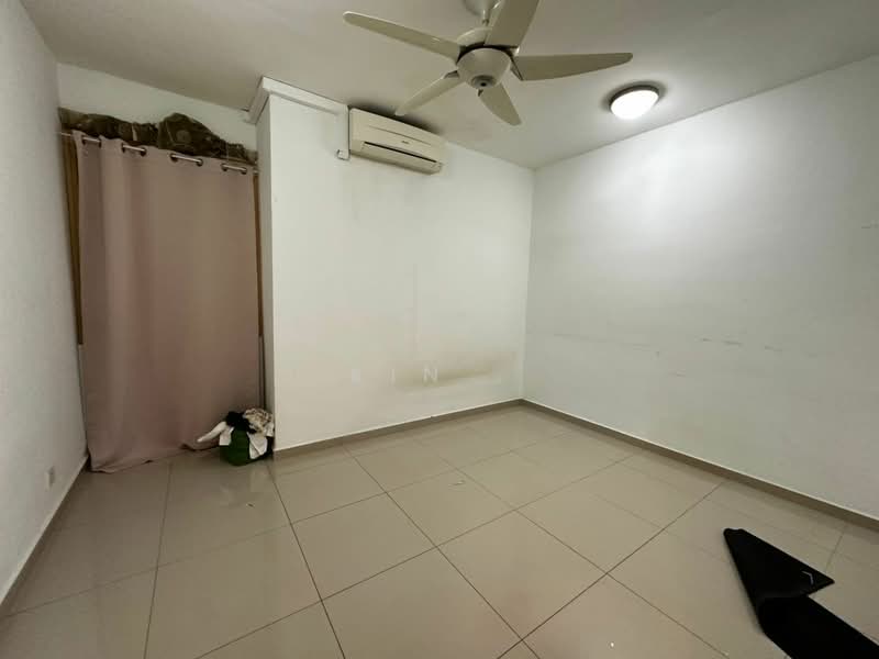 Condominium for Sale at Platinum Lake PV 16 - Kin L - PropertyGuru.com.my
