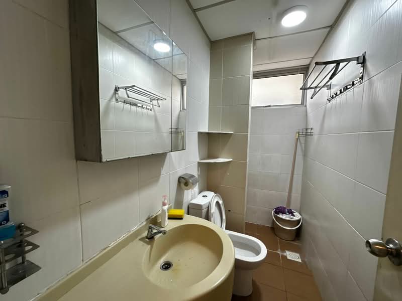 Condominium for Sale at Platinum Lake PV 16 - Kin L - PropertyGuru.com.my