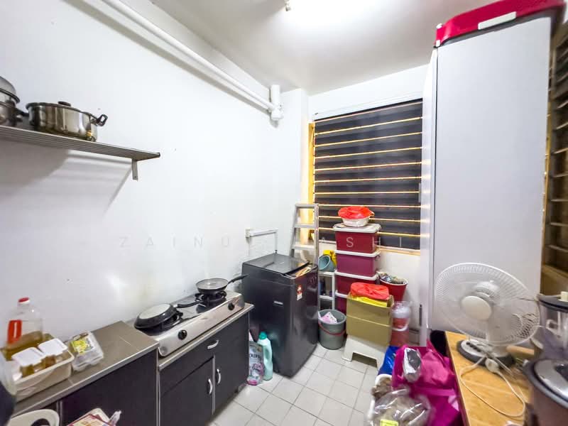 Condominium for Sale at D'Rimba - Zainul Rashid - Kitchen - PropertyGuru.com.my