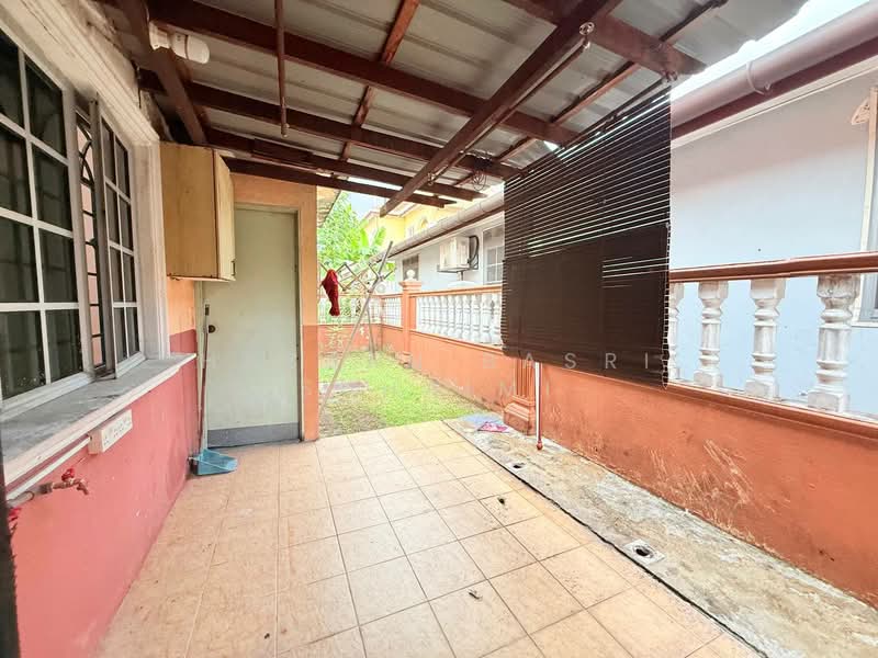 Bungalow for Sale in Taman Desa Sinaran (Dengkil) - Hassan Basri Suhaimi - Exterior - PropertyGuru.com.my