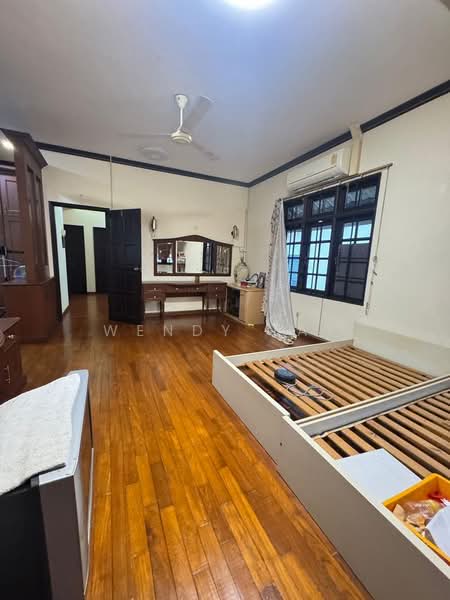 Semi-Detached House for Sale in Taman Pelangi (Johor Bahru) - Wendy Tay - PropertyGuru.com.my