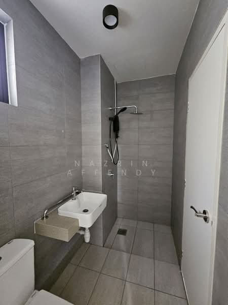 Servis Apartment untuk Disewa di Habitus @ City of Elmina - Nazrin Affendy - Bathroom - PropertyGuru.com.my