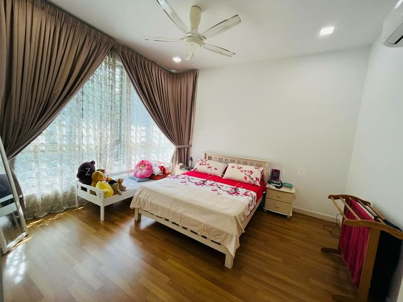 Cluster House for Sale in Sunway Alam Suria (Shah Alam) - Zainul Rashid - Bedroom - PropertyGuru.com.my