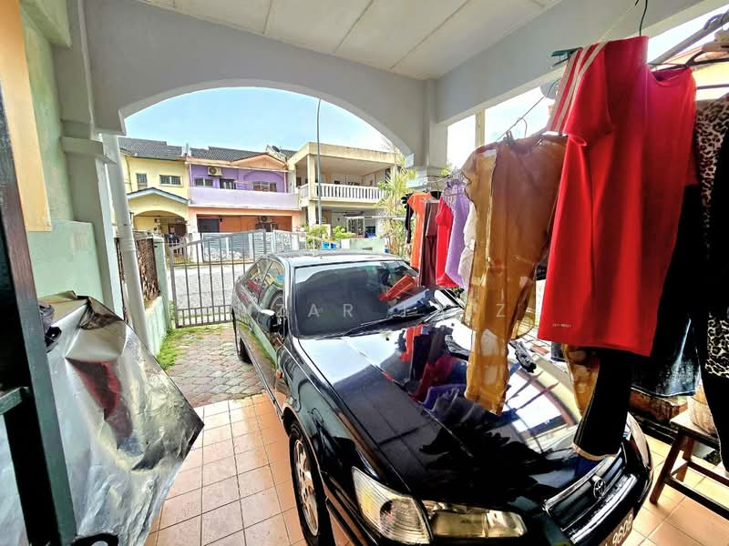2-storey Terraced House for Sale in Taman Mutiara Subang (Shah Alam) - Amzar Faiz - PropertyGuru.com.my