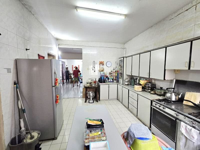 2-storey Terraced House for Sale in Taman Mutiara Subang (Shah Alam) - Amzar Faiz - PropertyGuru.com.my