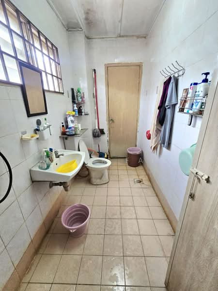 2-storey Terraced House for Sale in Taman Mutiara Subang (Shah Alam) - Amzar Faiz - PropertyGuru.com.my