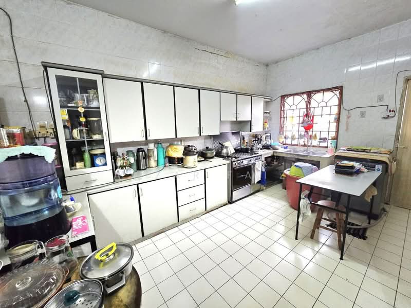 2-storey Terraced House for Sale in Taman Mutiara Subang (Shah Alam) - Amzar Faiz - PropertyGuru.com.my